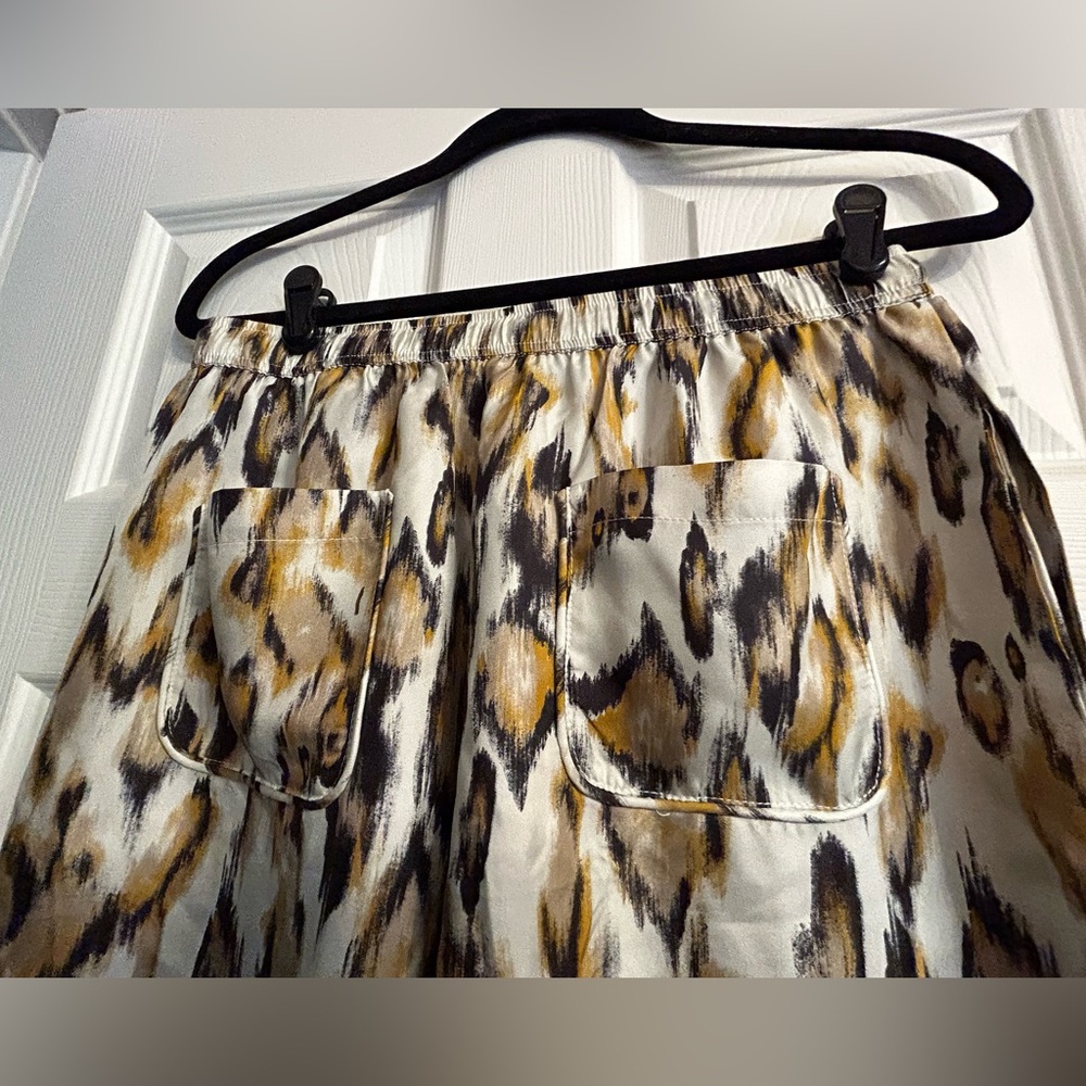 Tell Your Friends x Revolve Silk Cheetah/Leopard Pants NWT - Picture 6 of 7